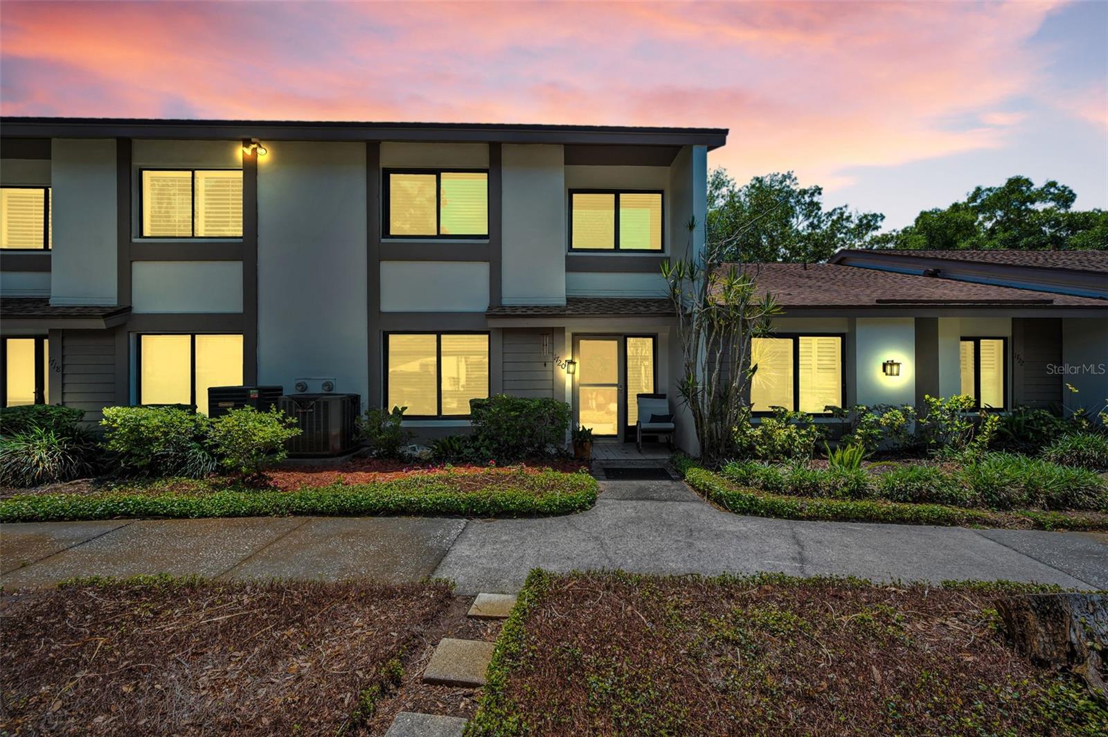 CYPRESS TRACE - Residential
