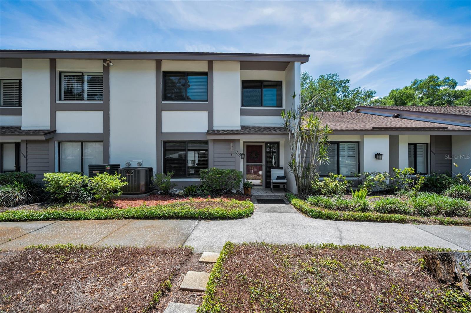 CYPRESS TRACE - Residential