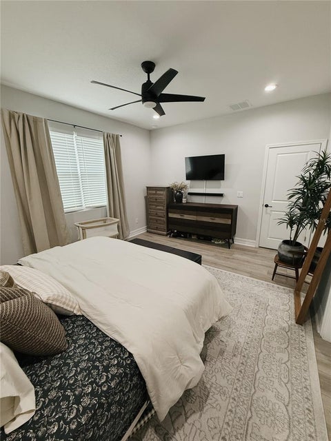 Tiny photo for 12827 SW 61st Avenue, Ocala, FL 34473 (MLS # OM724678)