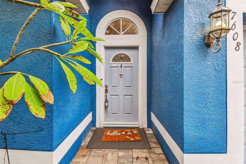 Photo of 7608 Hampshire Garden Place, Apollo Beach, FL 33572 (MLS # TB8458586)