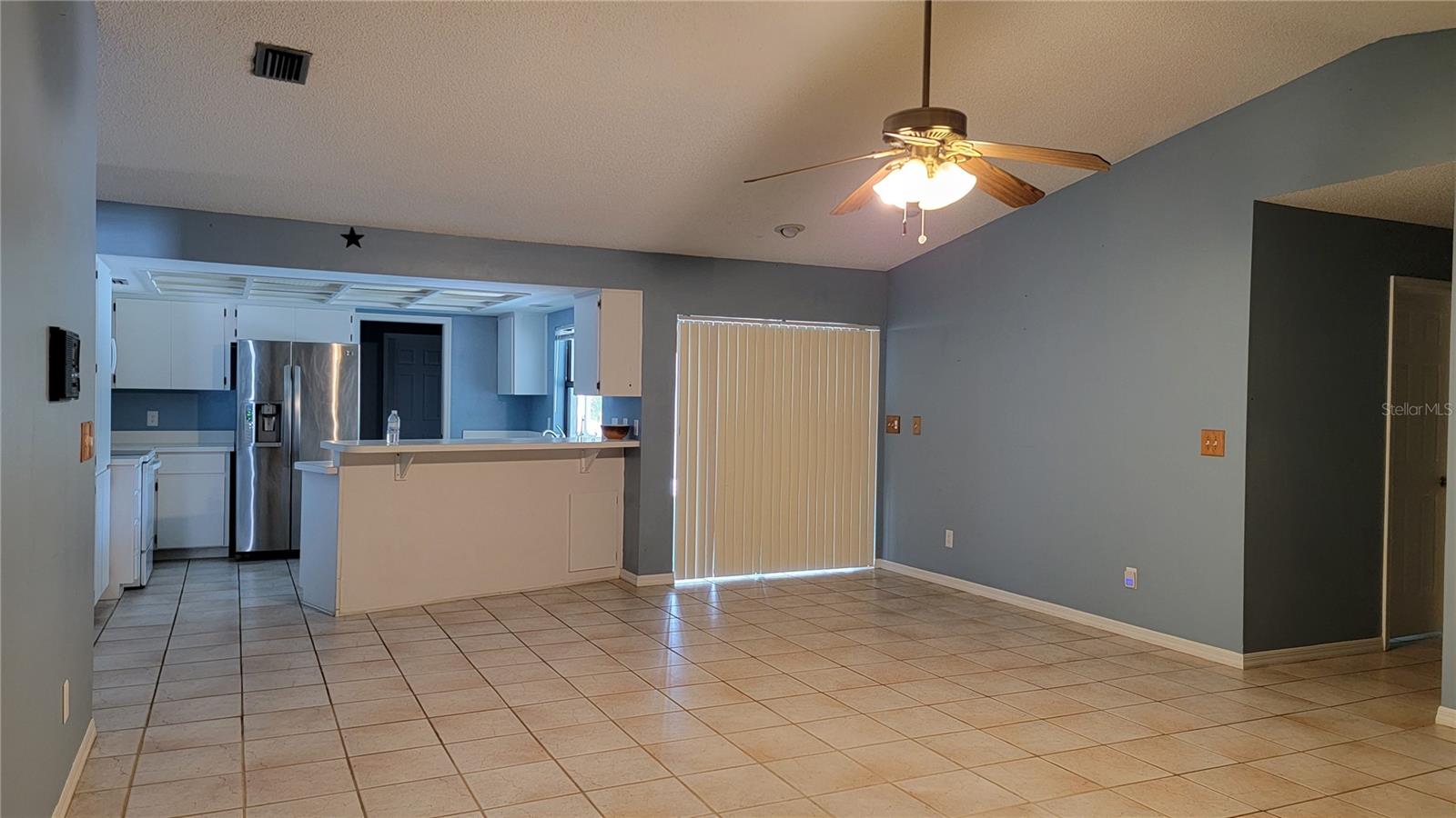 STONEGATE UNIT I PH II - Residential Lease