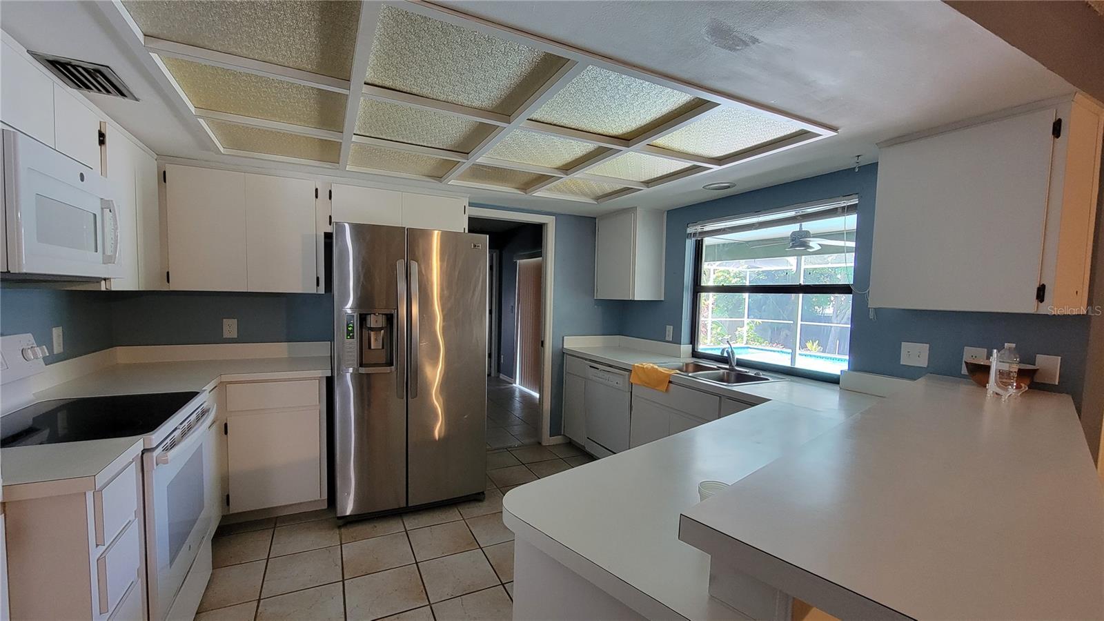 STONEGATE UNIT I PH II - Residential Lease