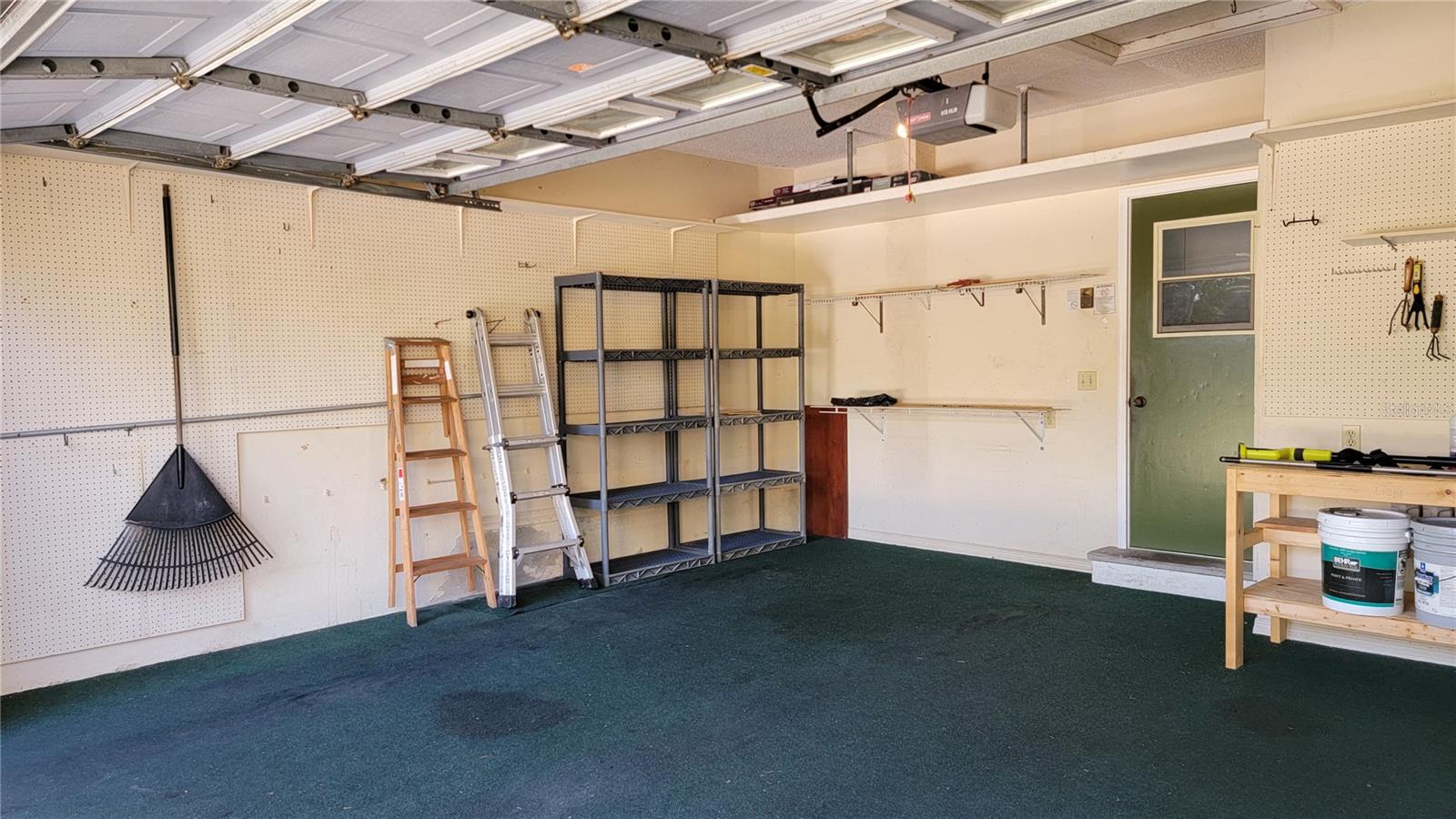 STONEGATE UNIT I PH II - Residential Lease