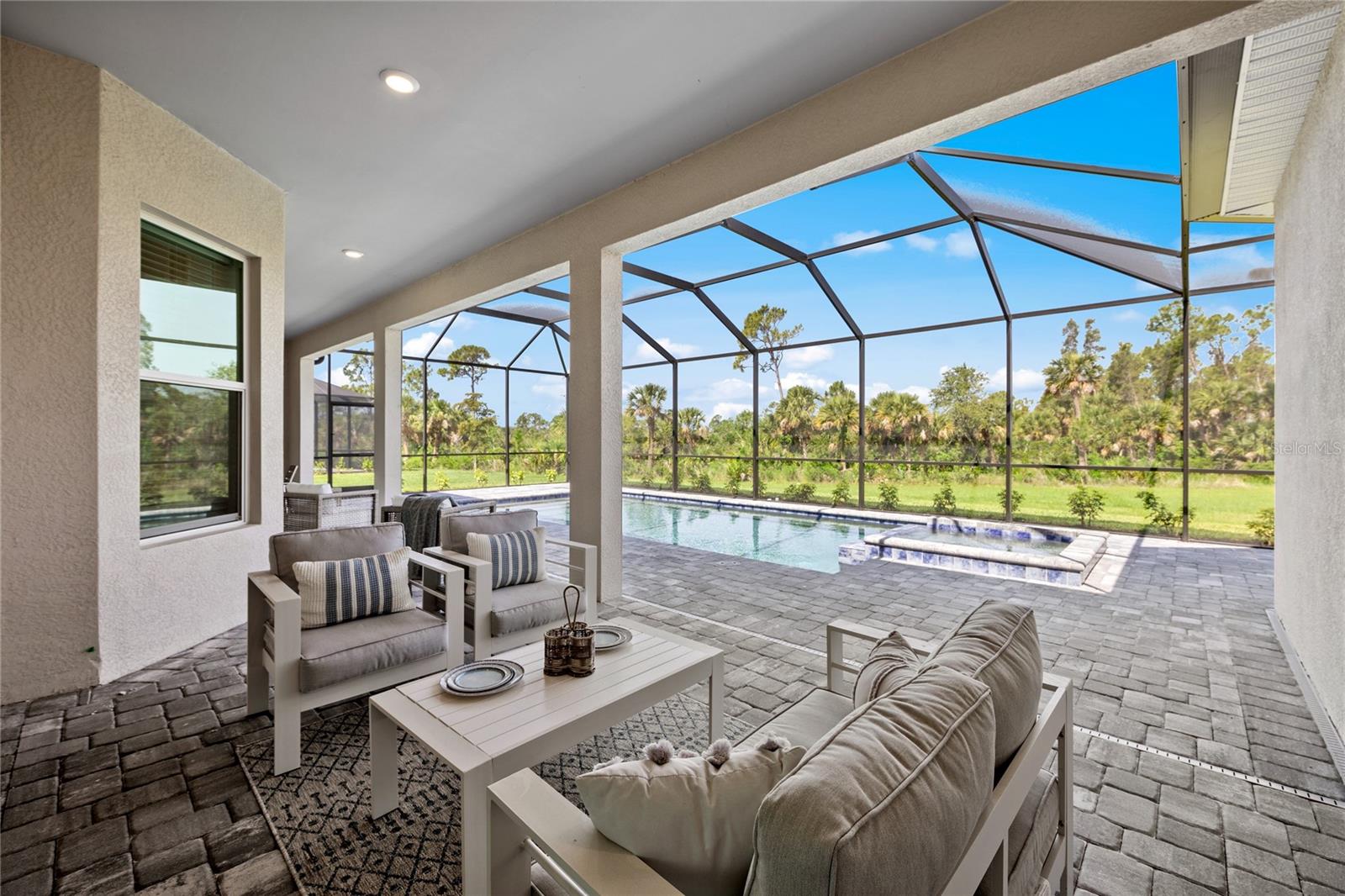 CALUSA COUNTRY CLUB - Residential