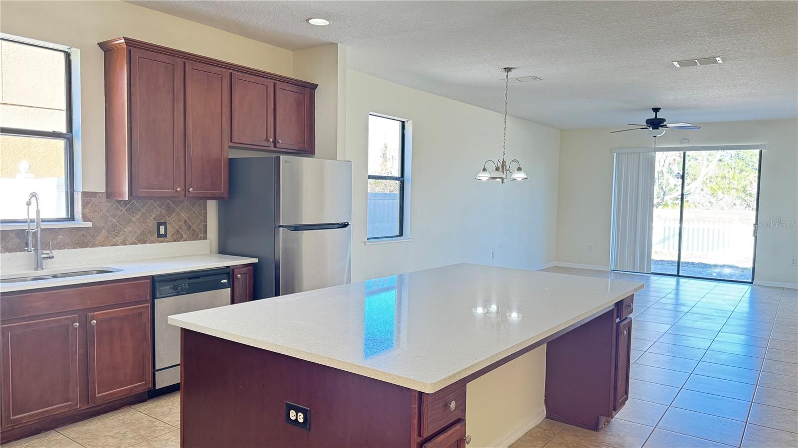 EAGLE LAKE PH 3 - Residential