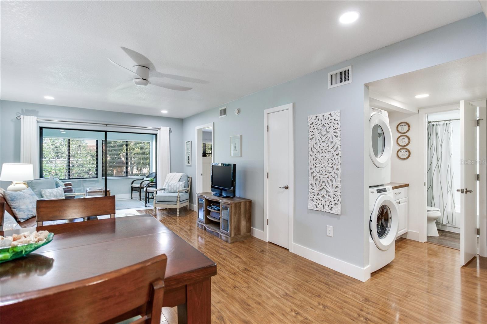 LABELLE CONDO - Residential