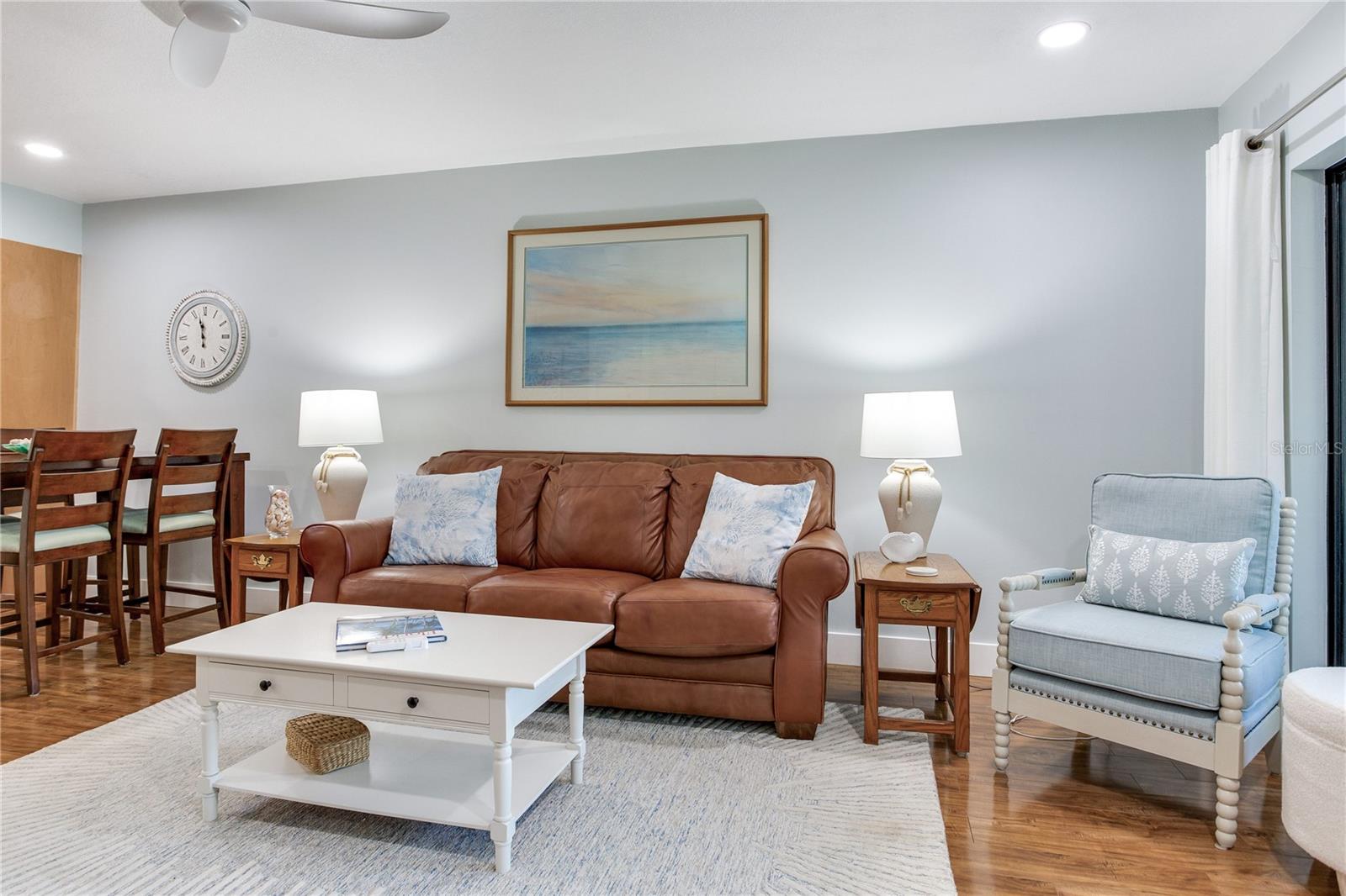 LABELLE CONDO - Residential