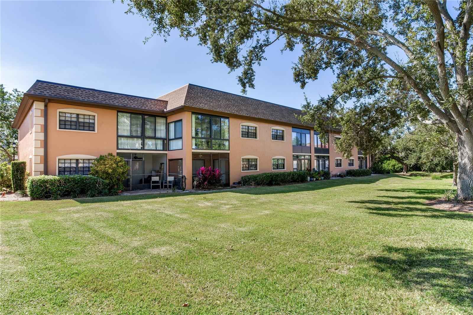 LABELLE CONDO - Residential