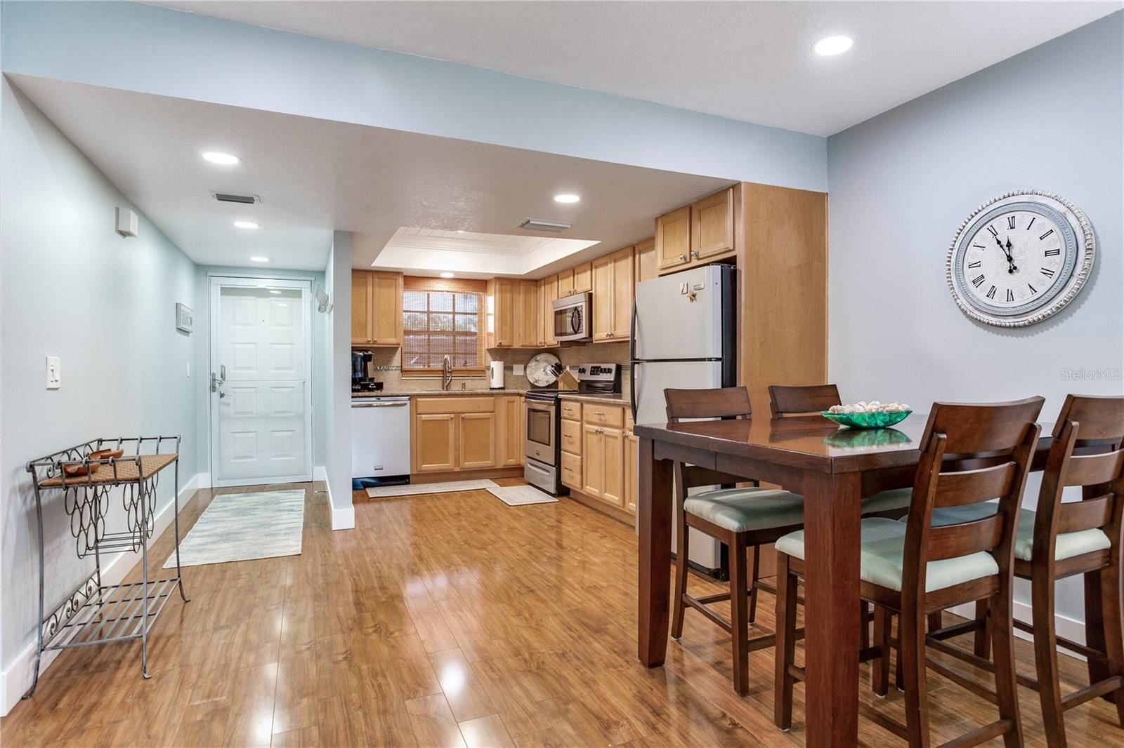 LABELLE CONDO - Residential