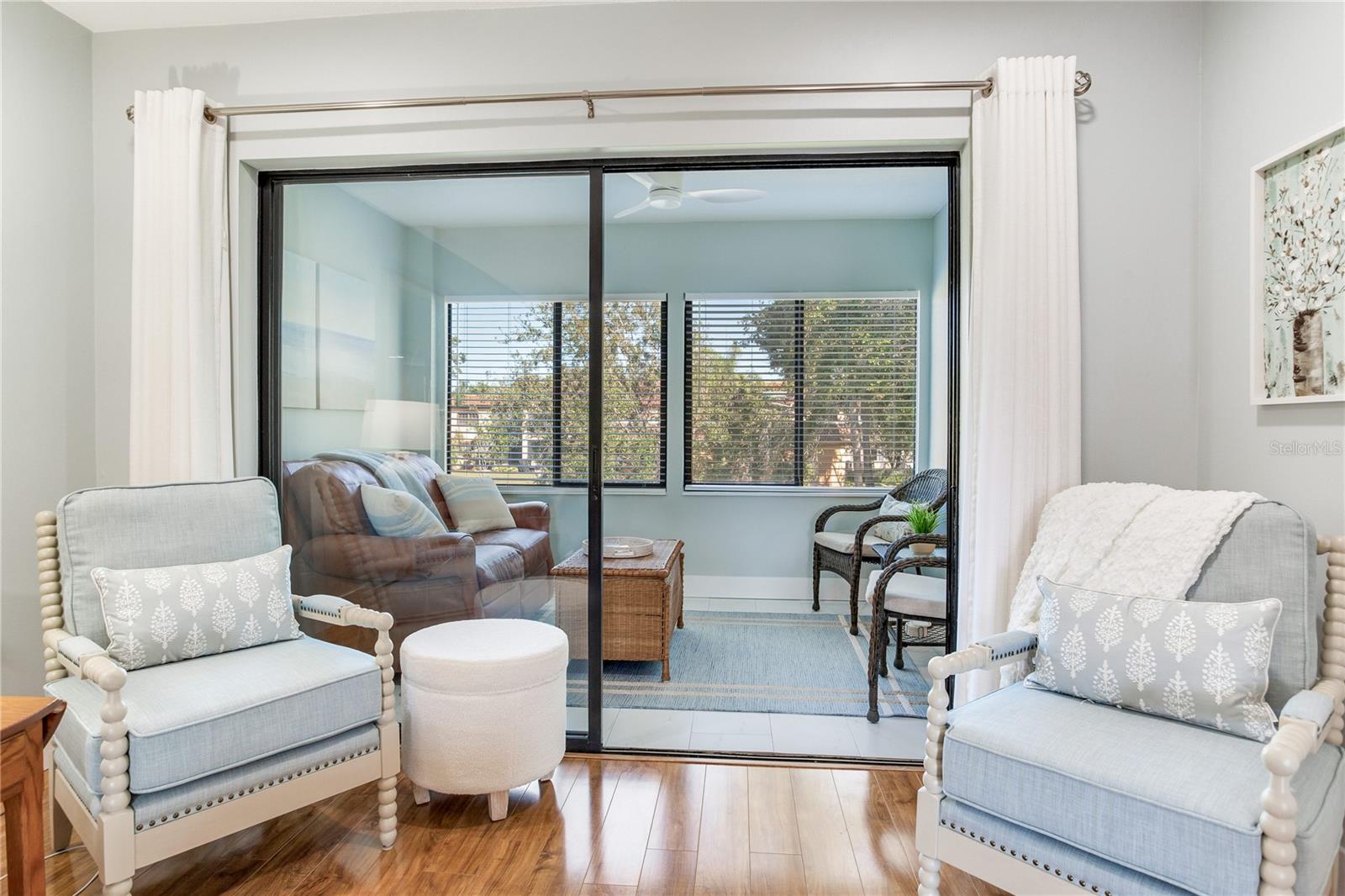 LABELLE CONDO - Residential