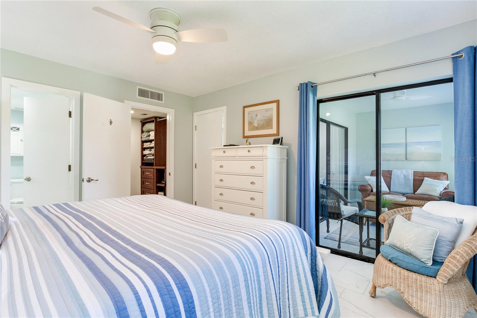 LABELLE CONDO - Residential