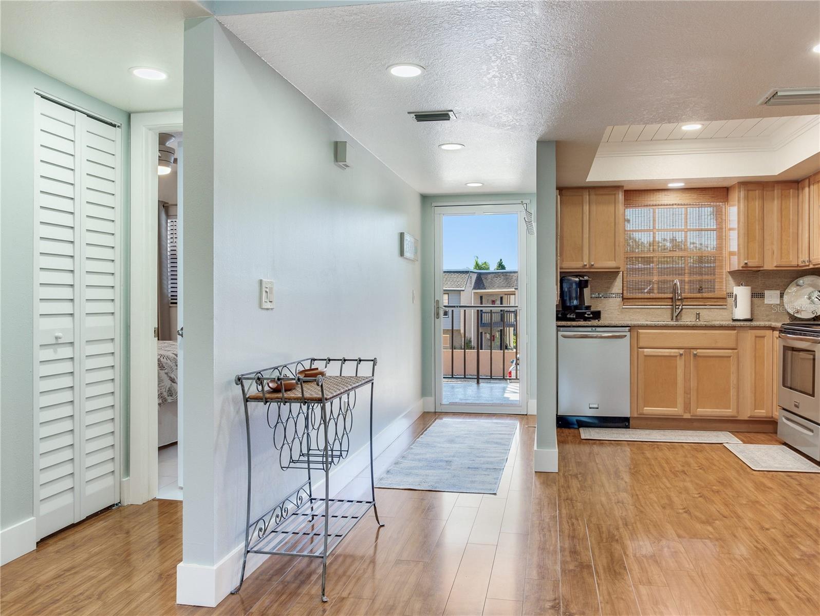 LABELLE CONDO - Residential