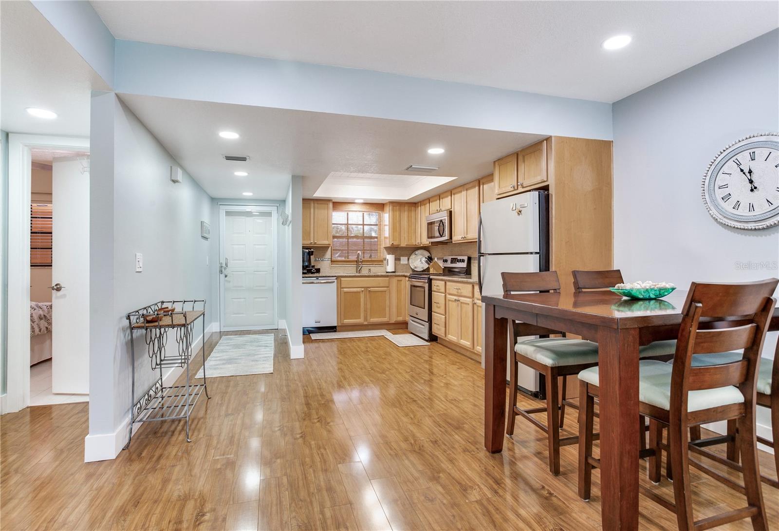 LABELLE CONDO - Residential