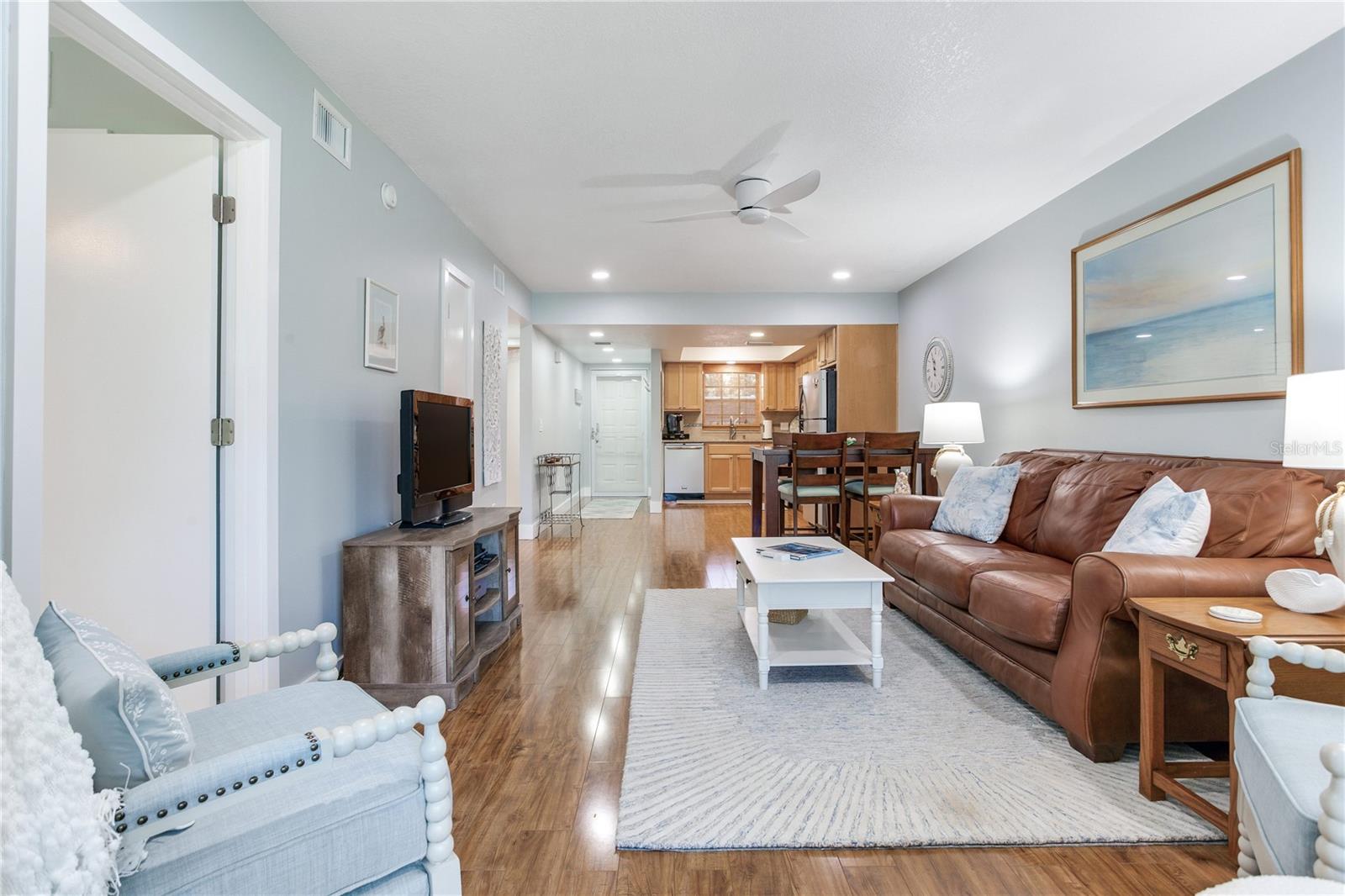 LABELLE CONDO - Residential