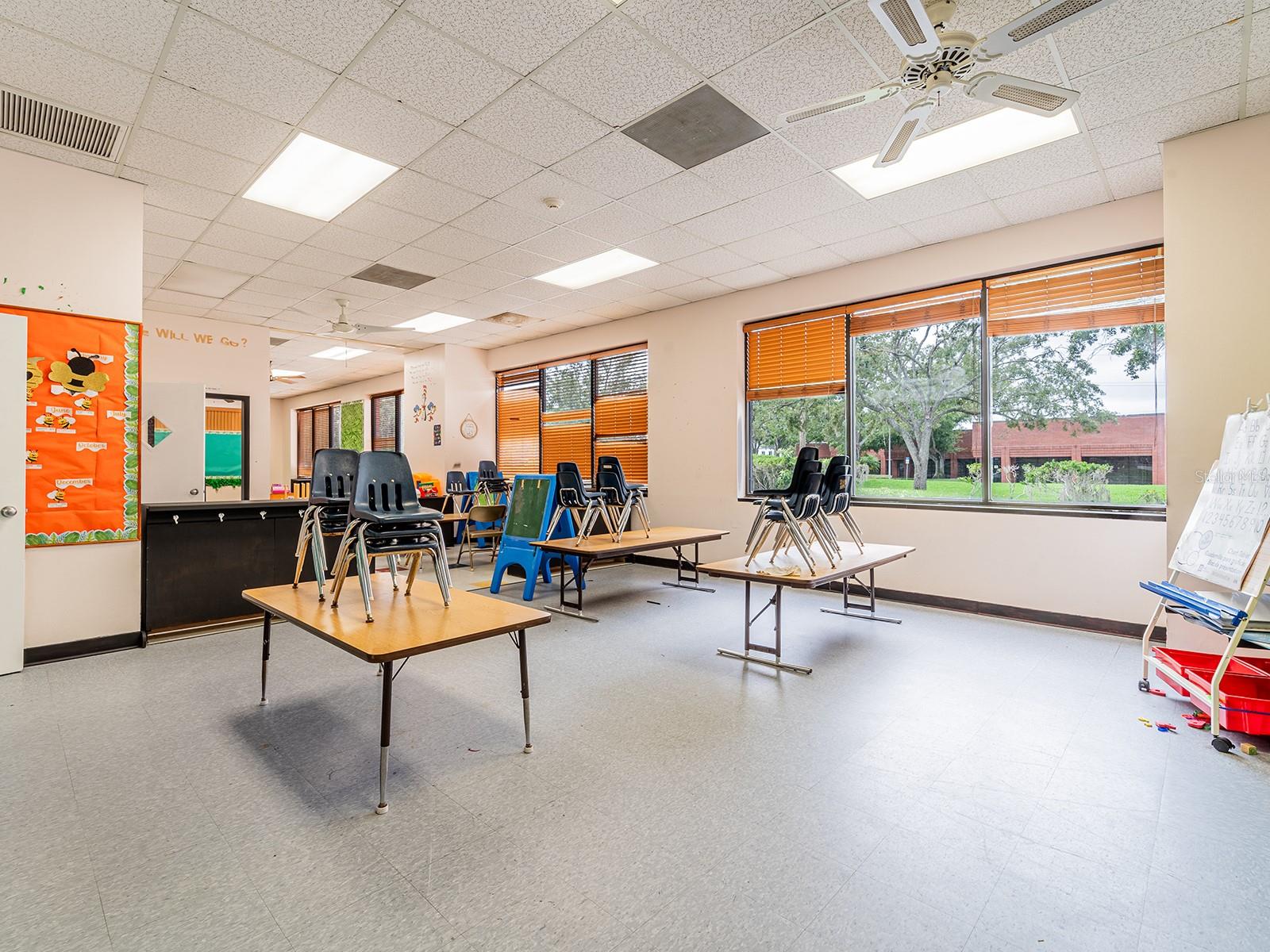 SABAL INDUST PARK PH 2 - Commercial Sale