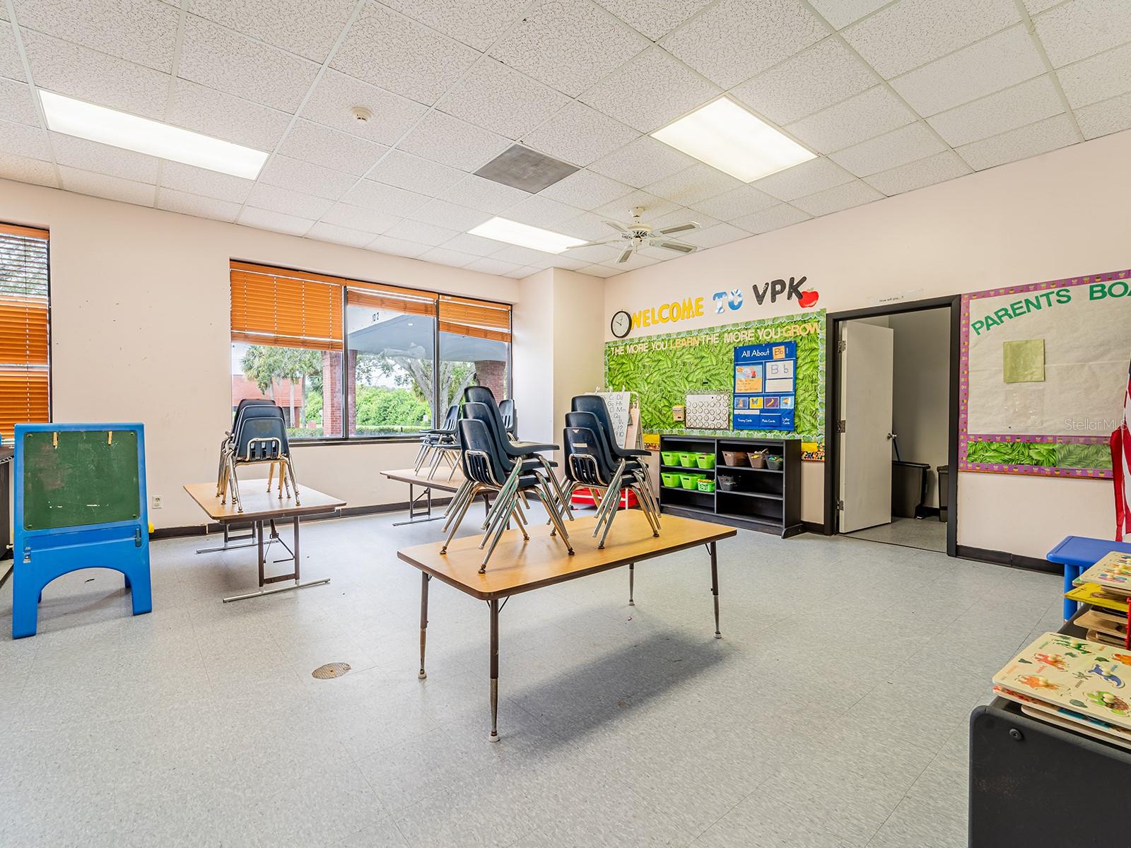 SABAL INDUST PARK PH 2 - Commercial Sale