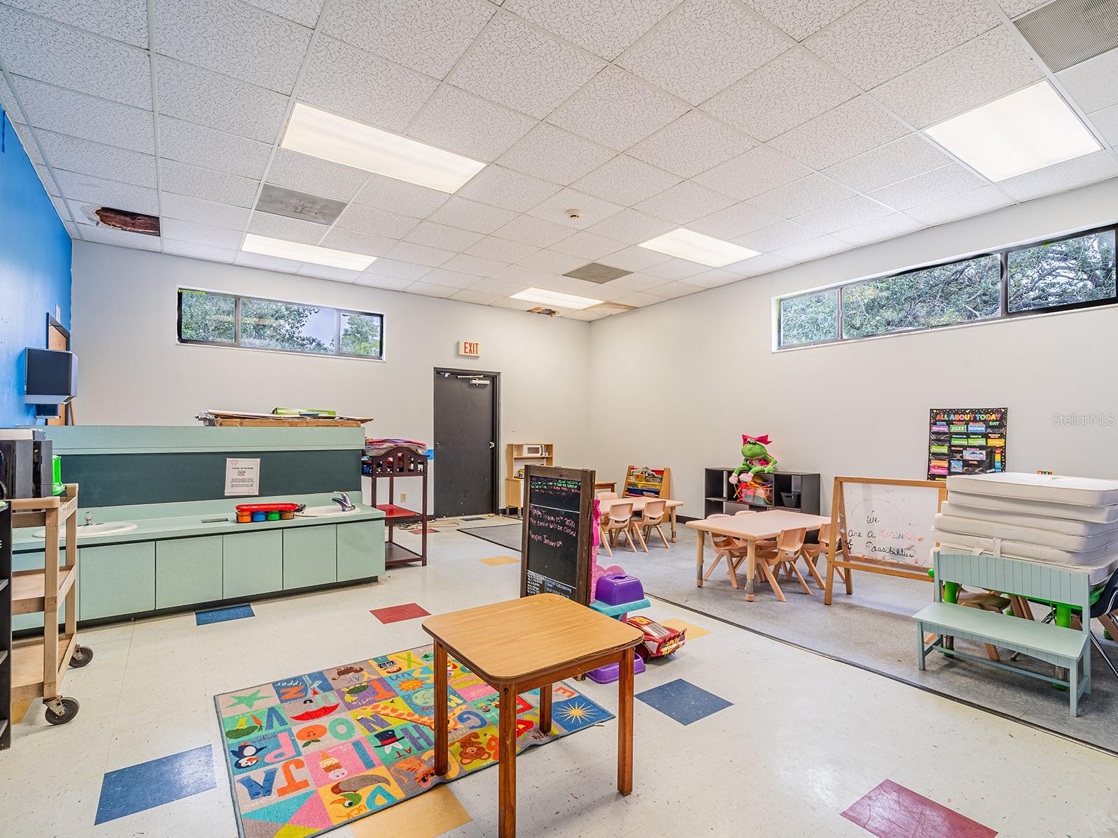 SABAL INDUST PARK PH 2 - Commercial Sale