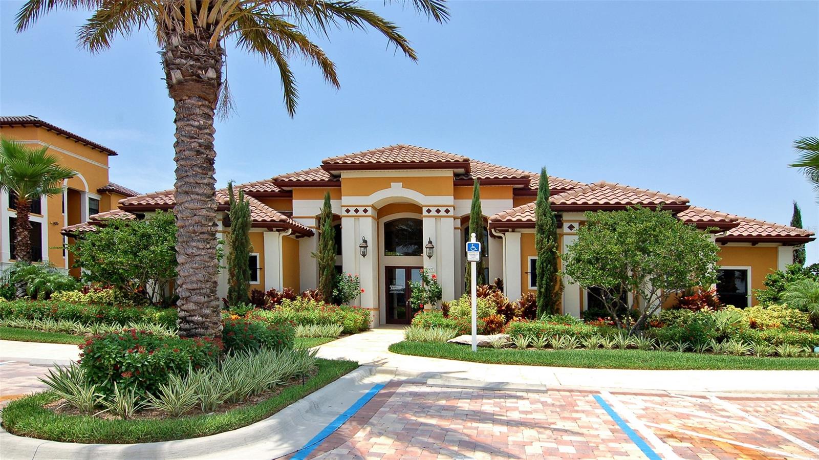 SERENATA SARASOTA - Residential