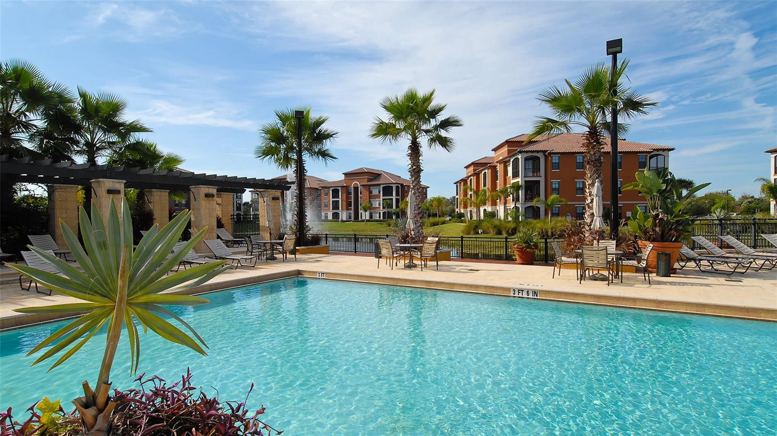 SERENATA SARASOTA - Residential