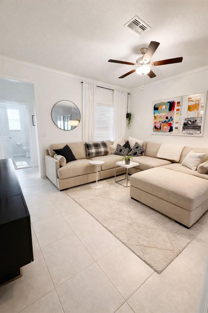 PALM RIVER TWNHMS PH 2 - Residential Lease