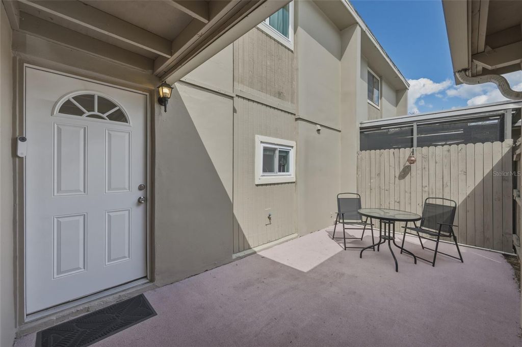 Photo of 7912 Cedar Drive #7912, Temple Terrace, FL 33637 (MLS # TB8487929)