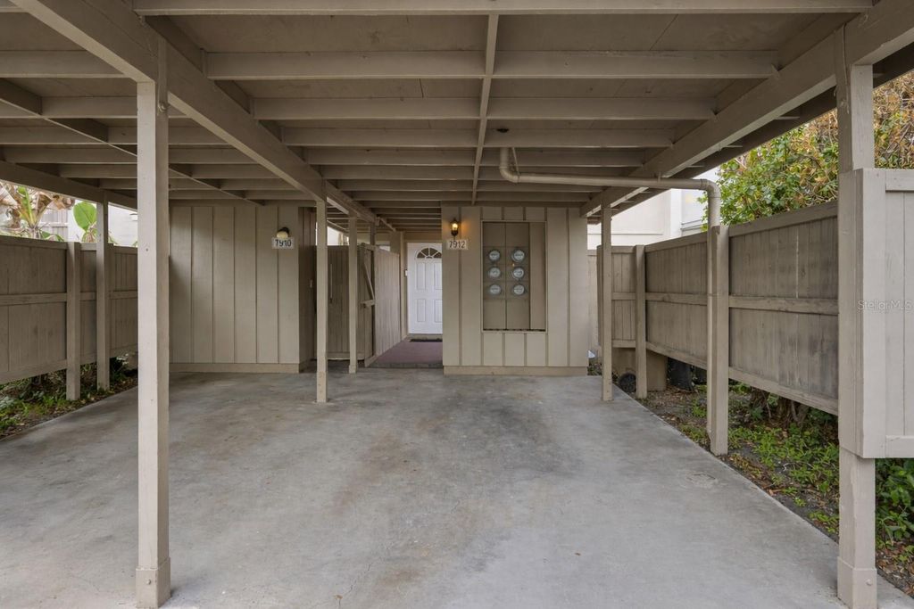 Photo of 7912 Cedar Drive #7912, Temple Terrace, FL 33637 (MLS # TB8487929)