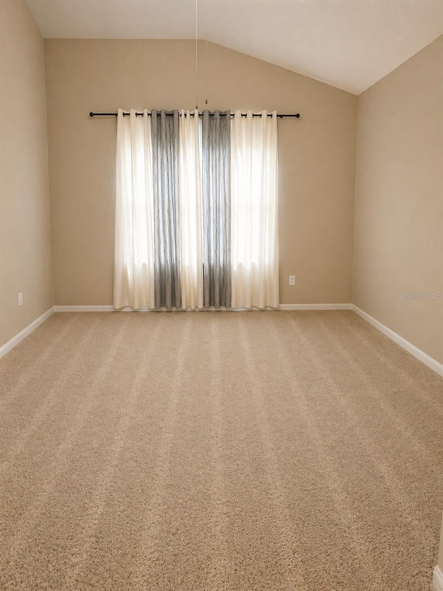 HILLCREST HOME LAKE DAVENPORT 01 - Residential