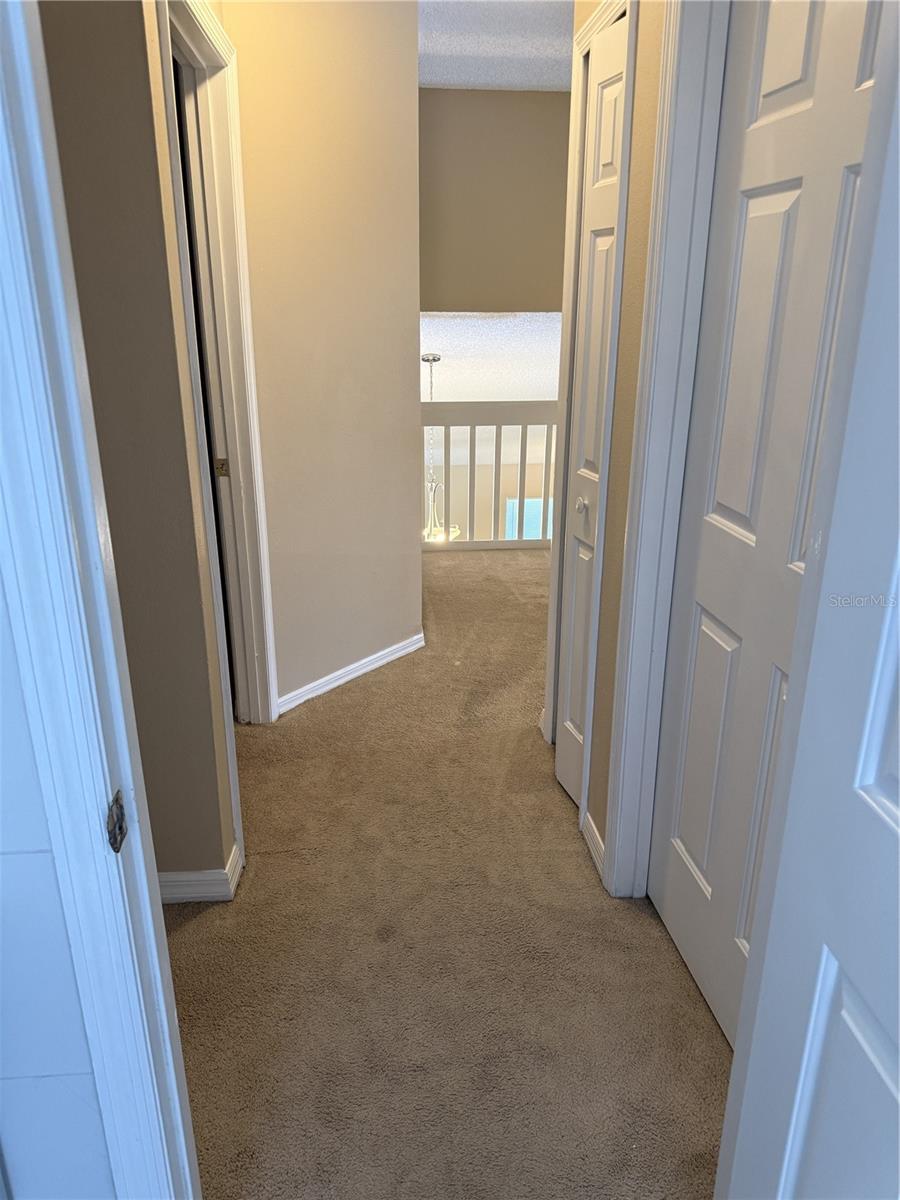 HILLCREST HOME LAKE DAVENPORT 01 - Residential