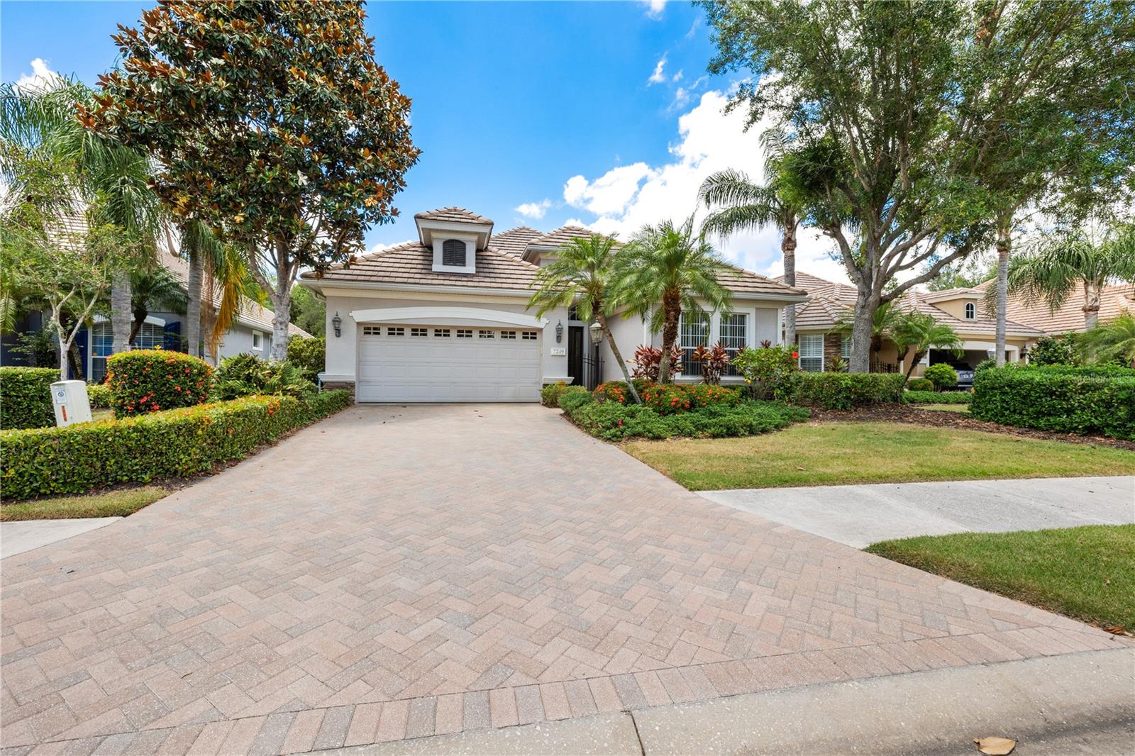 LAKEWOOD RANCH COUNTRY CLUB VILLAGE Q - Residential