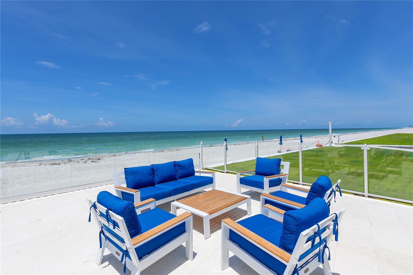 LONGBOAT KEY TOWERS - Residential Lease