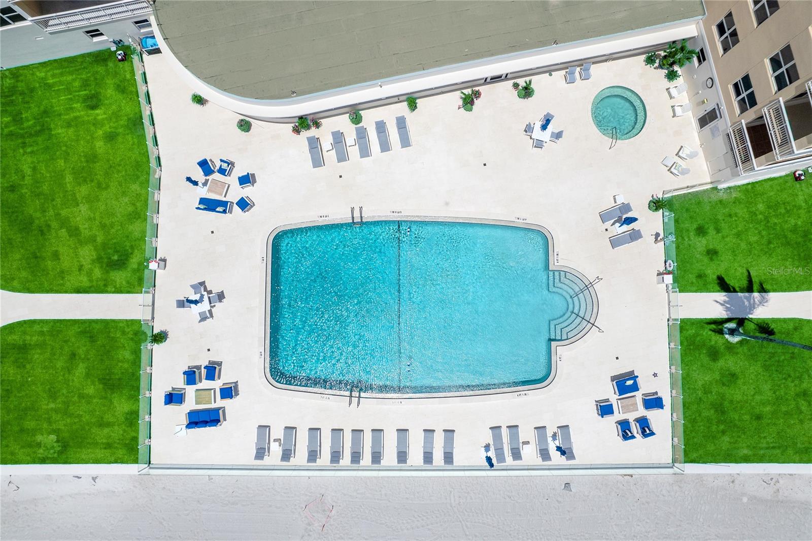 LONGBOAT KEY TOWERS - Residential Lease