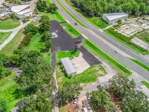 Tiny photo for 301 Beam Street, Fruitland Park, FL 34731 (MLS # G5098666)