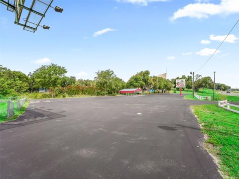 Tiny photo for 301 Beam Street, Fruitland Park, FL 34731 (MLS # G5098666)