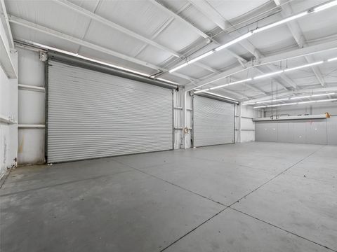 Tiny photo for 301 Beam Street, Fruitland Park, FL 34731 (MLS # G5098666)