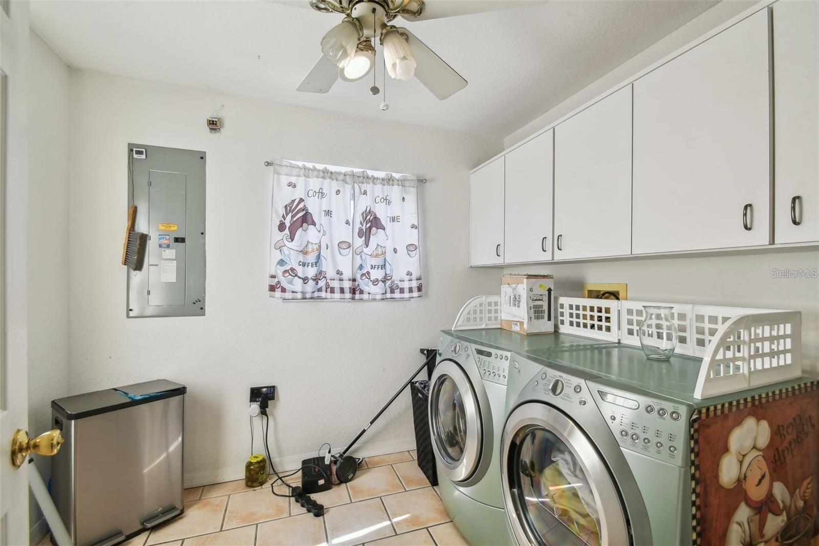 COUNTRY CLUB ADD TO OLDSMAR REV - Residential