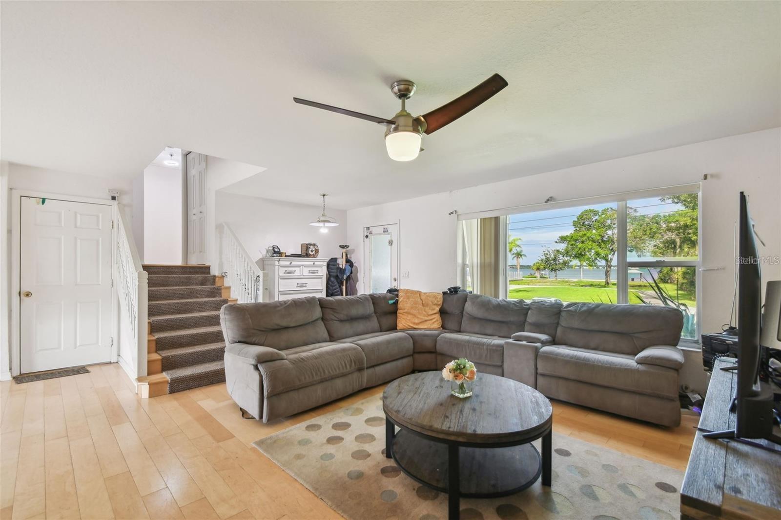 COUNTRY CLUB ADD TO OLDSMAR REV - Residential