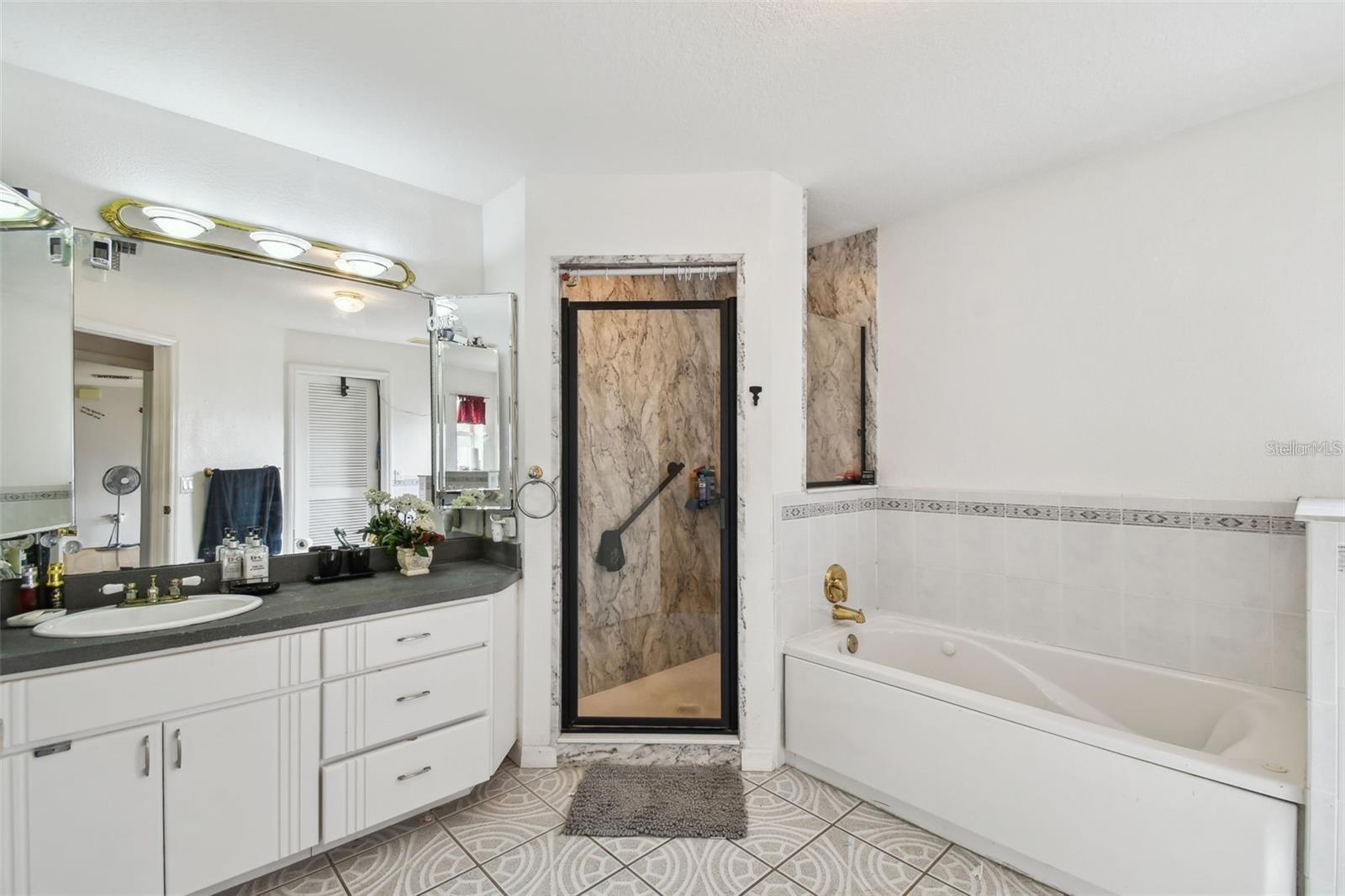 COUNTRY CLUB ADD TO OLDSMAR REV - Residential