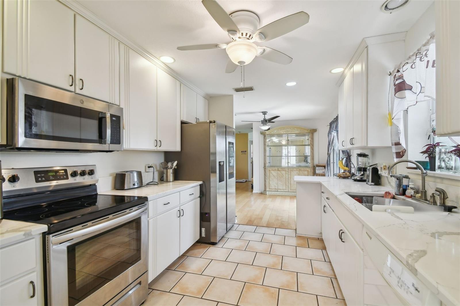 COUNTRY CLUB ADD TO OLDSMAR REV - Residential