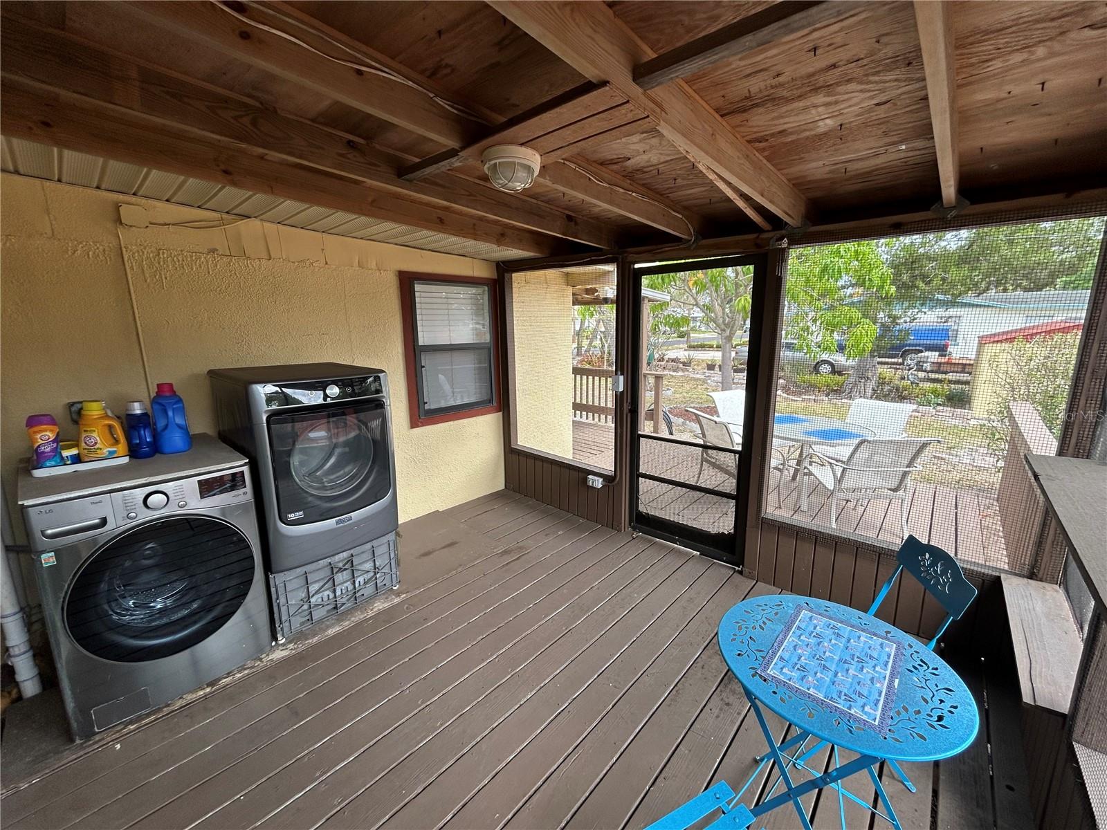 2628 10TH STREET W