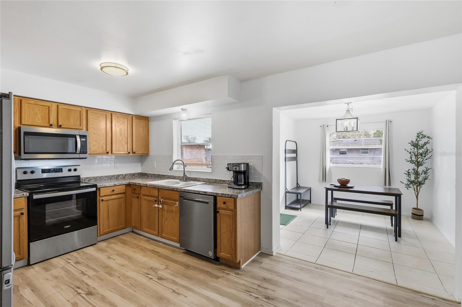 OAKWOOD - Residential