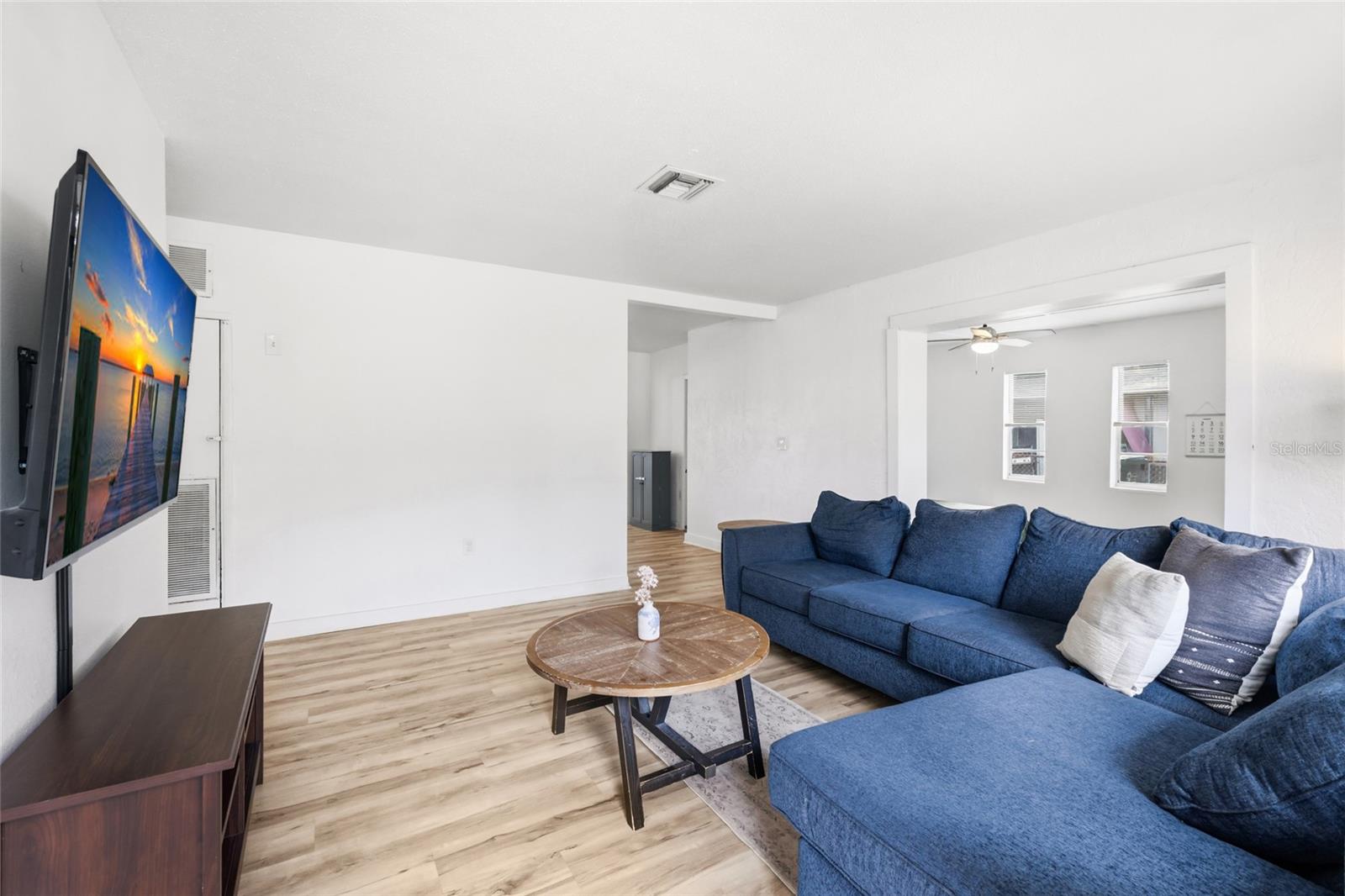 2415 18TH STREET COURT E