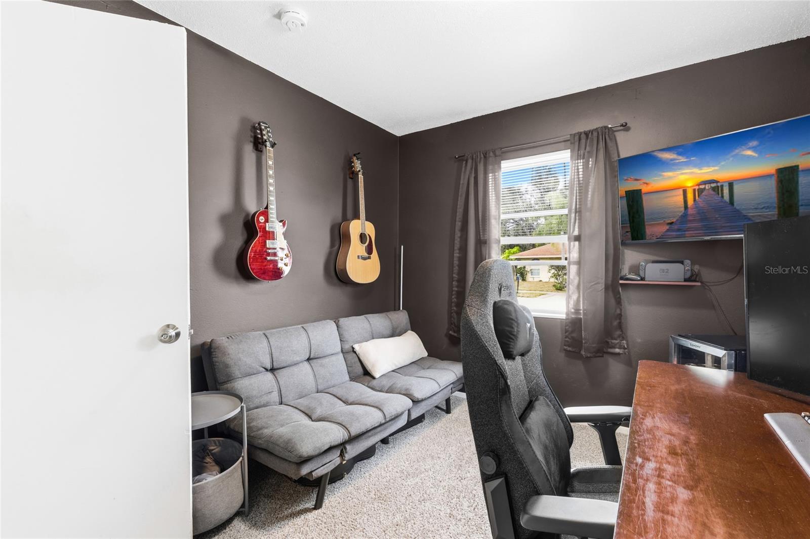 OAKWOOD - Residential