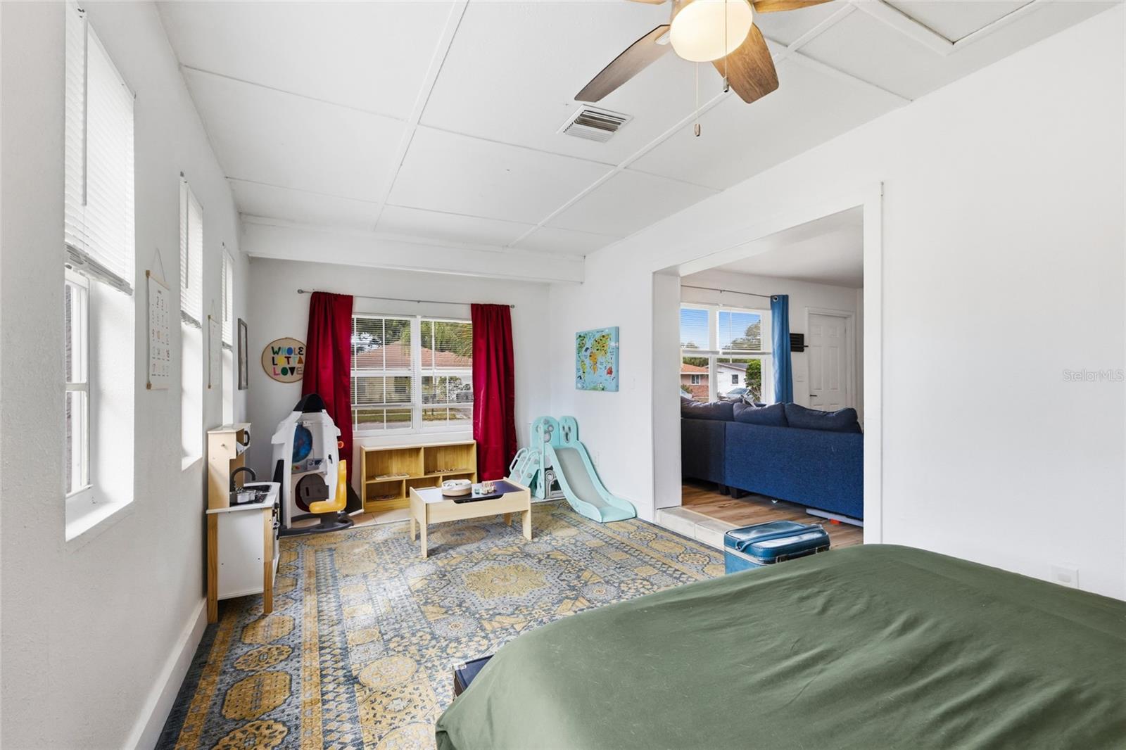 OAKWOOD - Residential