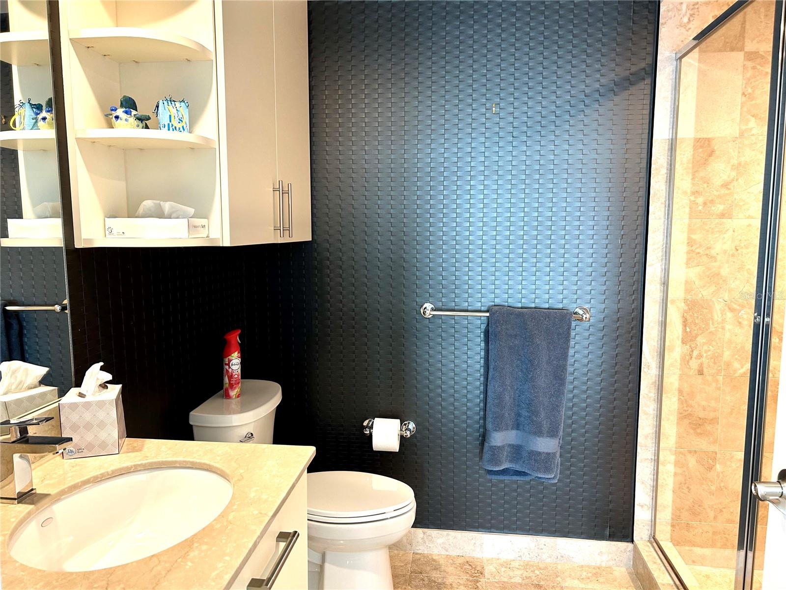 1350 MAIN RESIDENTIAL - Residential Lease