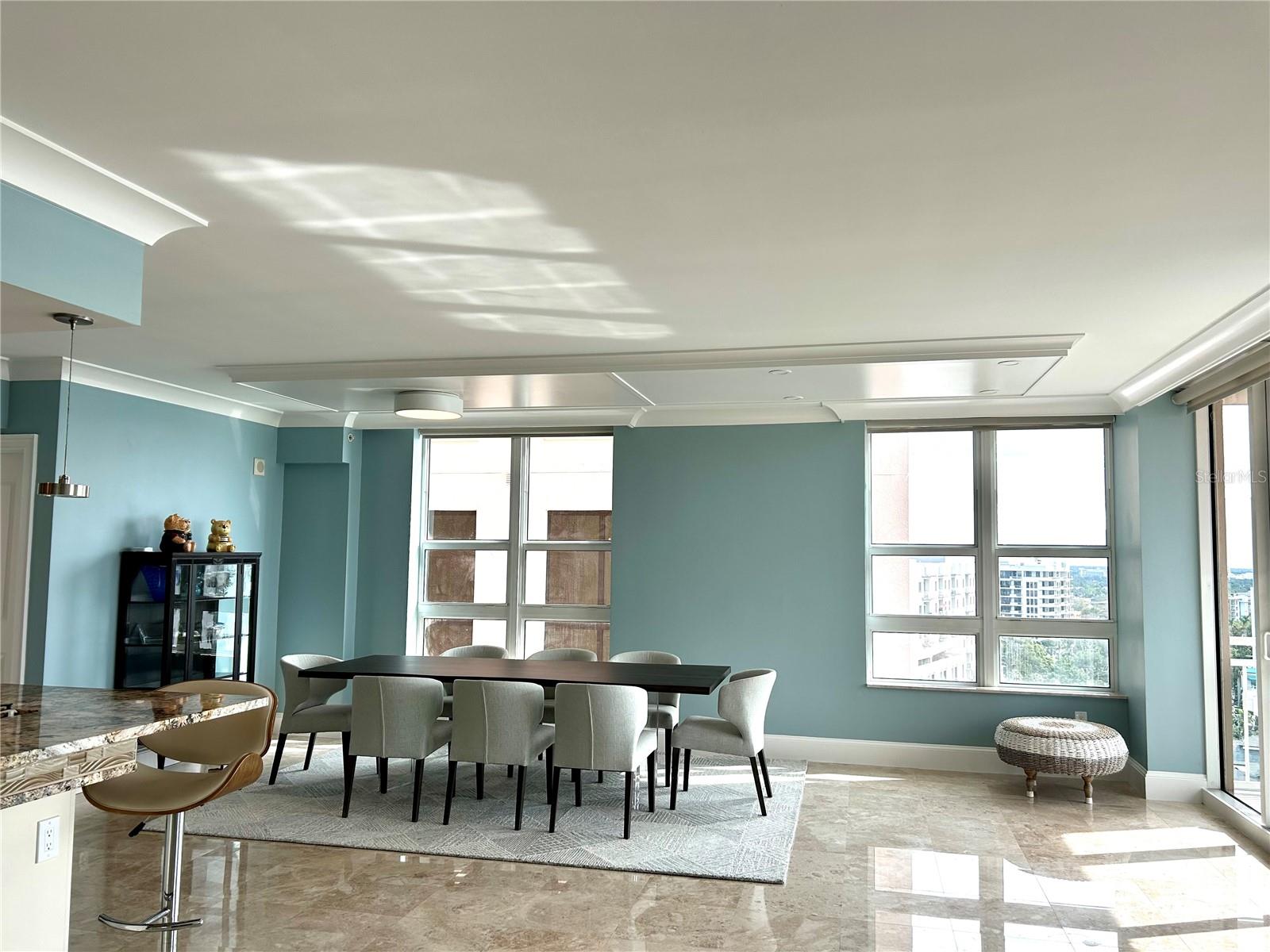 1350 MAIN RESIDENTIAL - Residential Lease