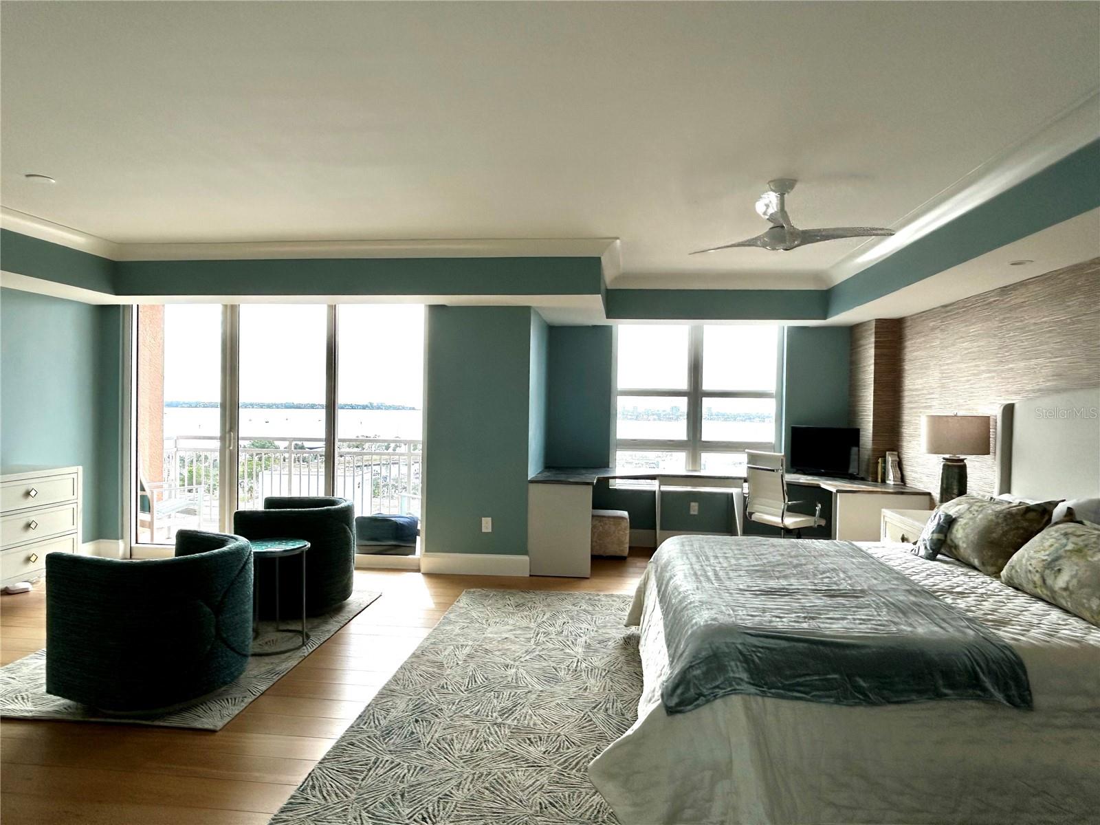 1350 MAIN RESIDENTIAL - Residential Lease