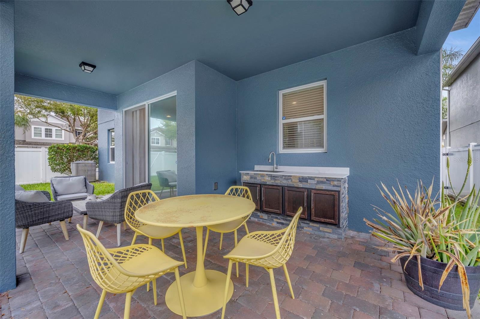 AULINS LANDING AT OVIEDO-PHASE 1 - Residential