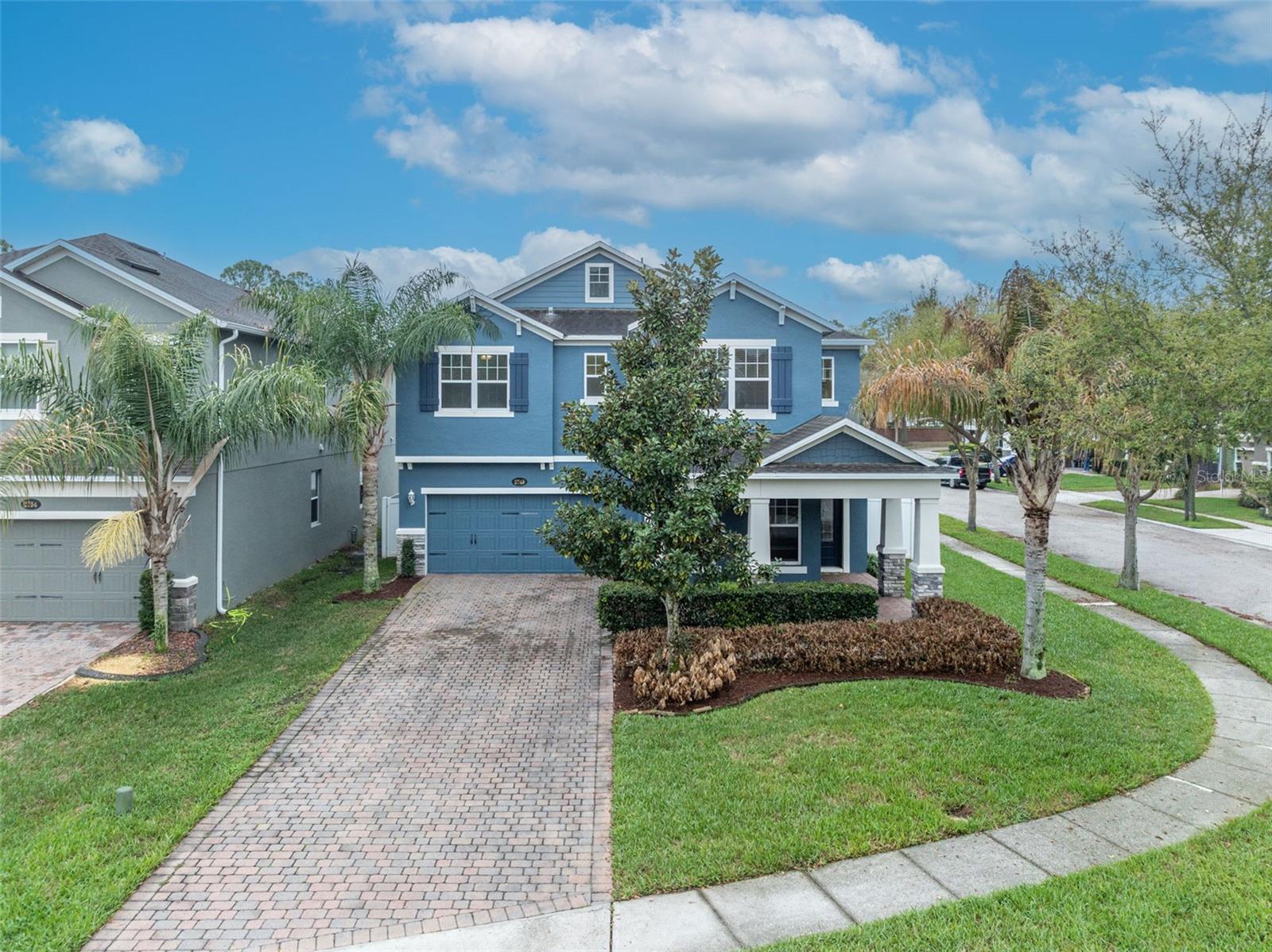 AULINS LANDING AT OVIEDO-PHASE 1 - Residential