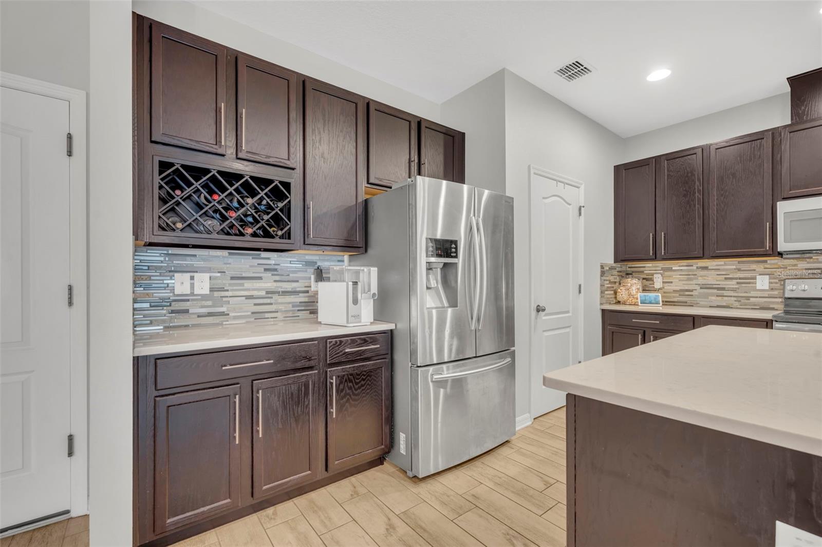 AULINS LANDING AT OVIEDO-PHASE 1 - Residential