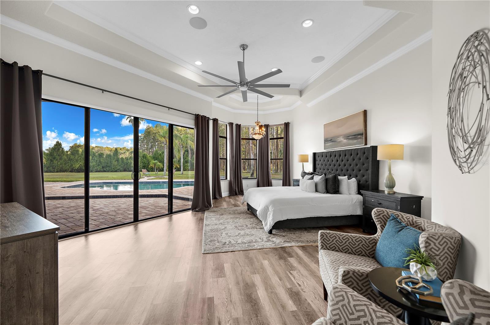 STEEPLECHASE - Residential